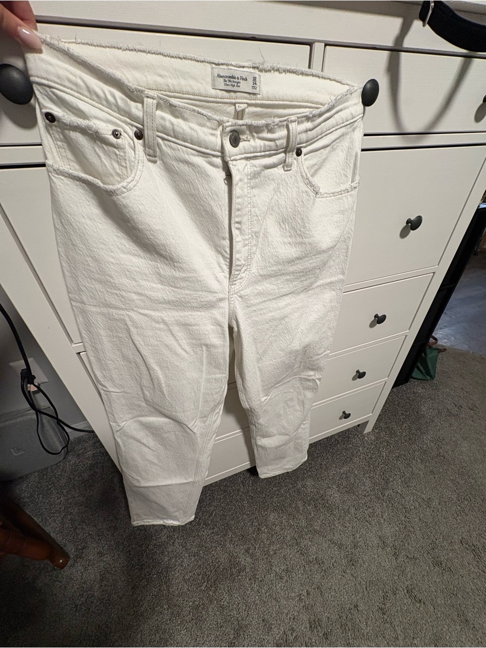 Abercrombie & Fitch White Curve Love Straight-Leg Jeans